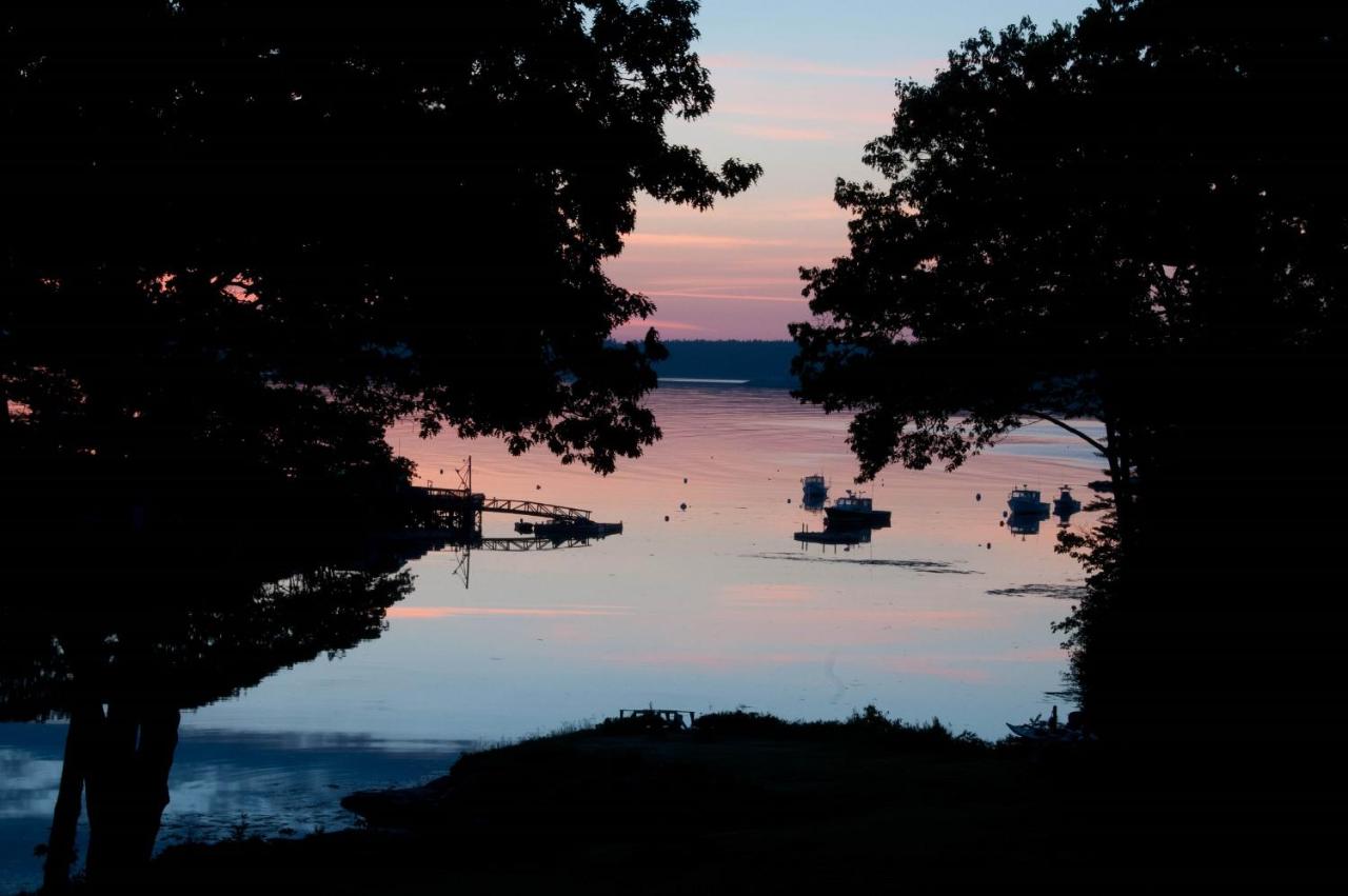 | Coveside Bed & Breakfast