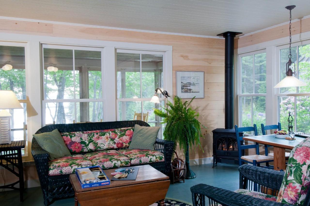 | Coveside Bed & Breakfast