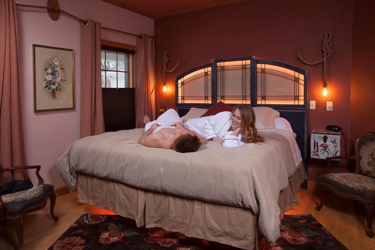 | Hidden Serenity Bed and Breakfast