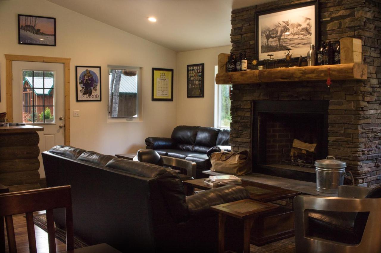 | Talkeetna Wilderness Lodge & Cabin Rentals