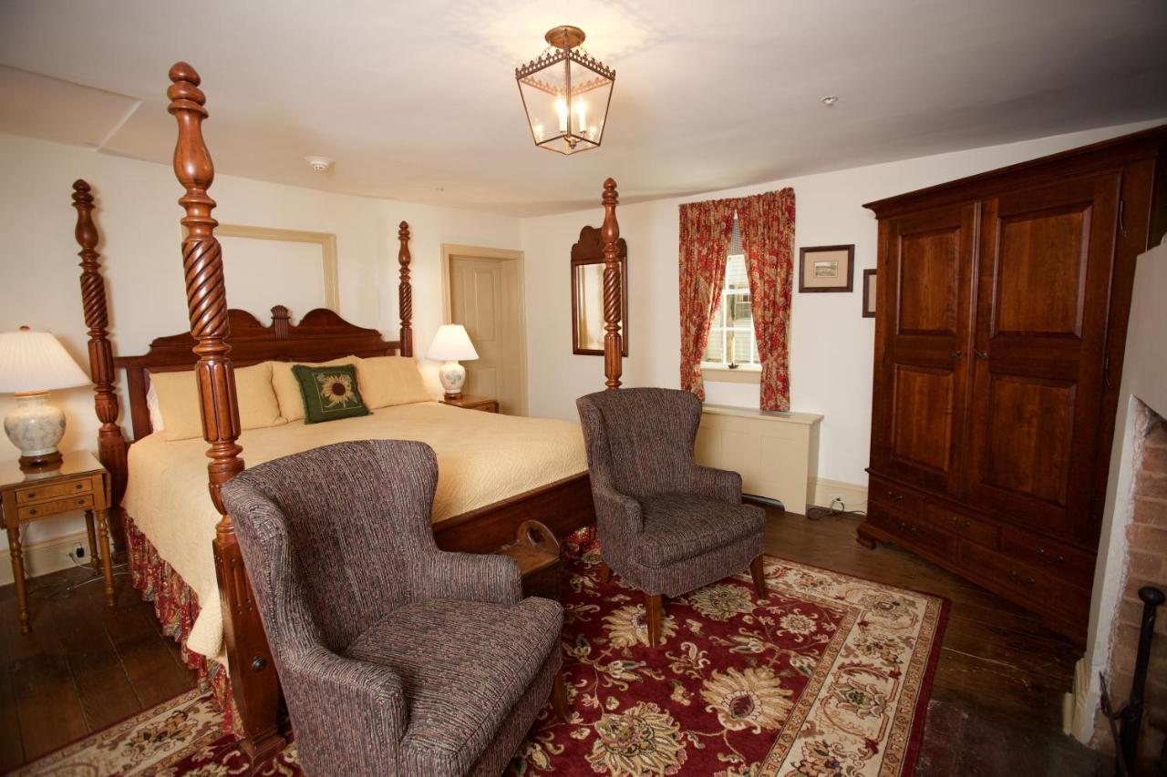  | The Zevely Inn