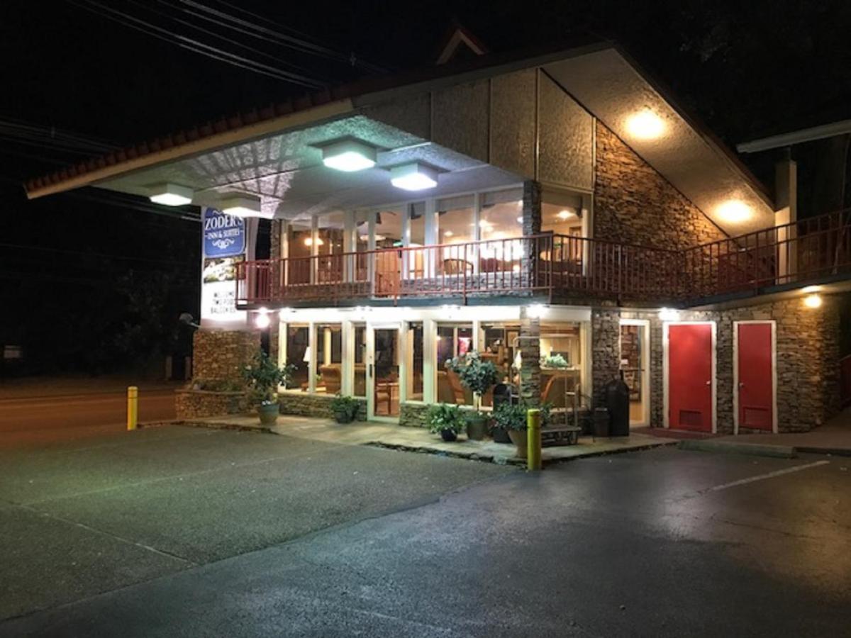 | Zoders Inn and Suites