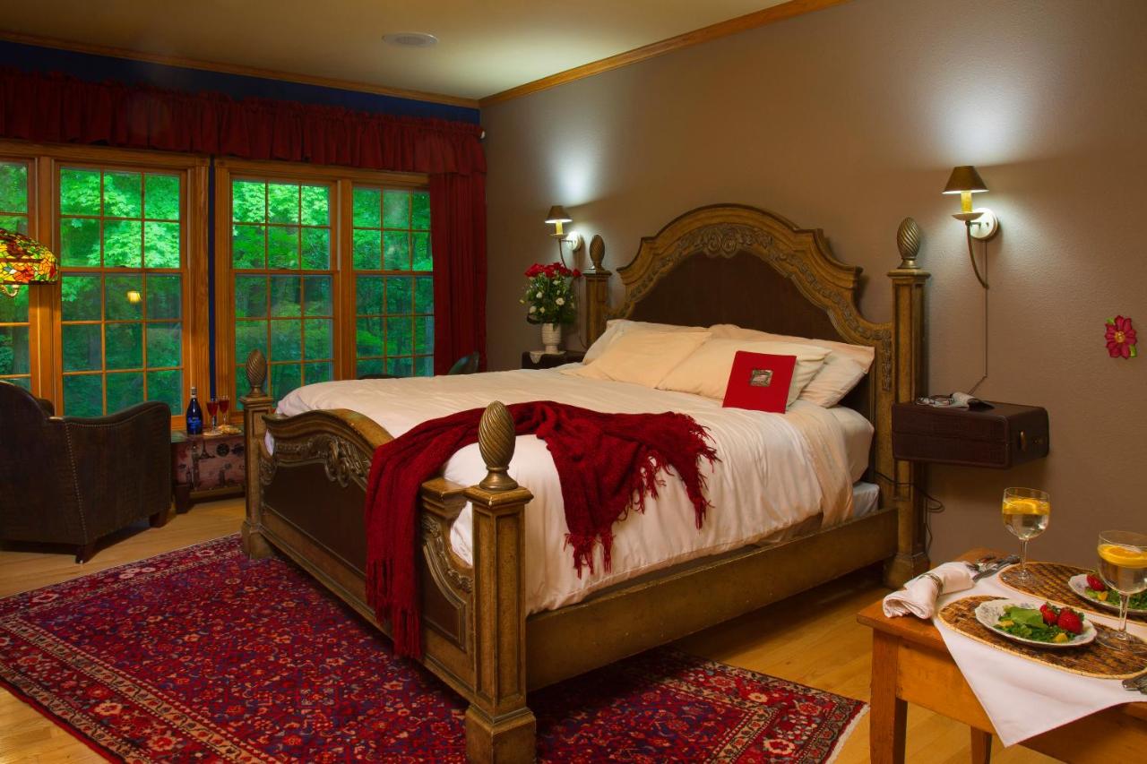 | Hidden Serenity Bed and Breakfast