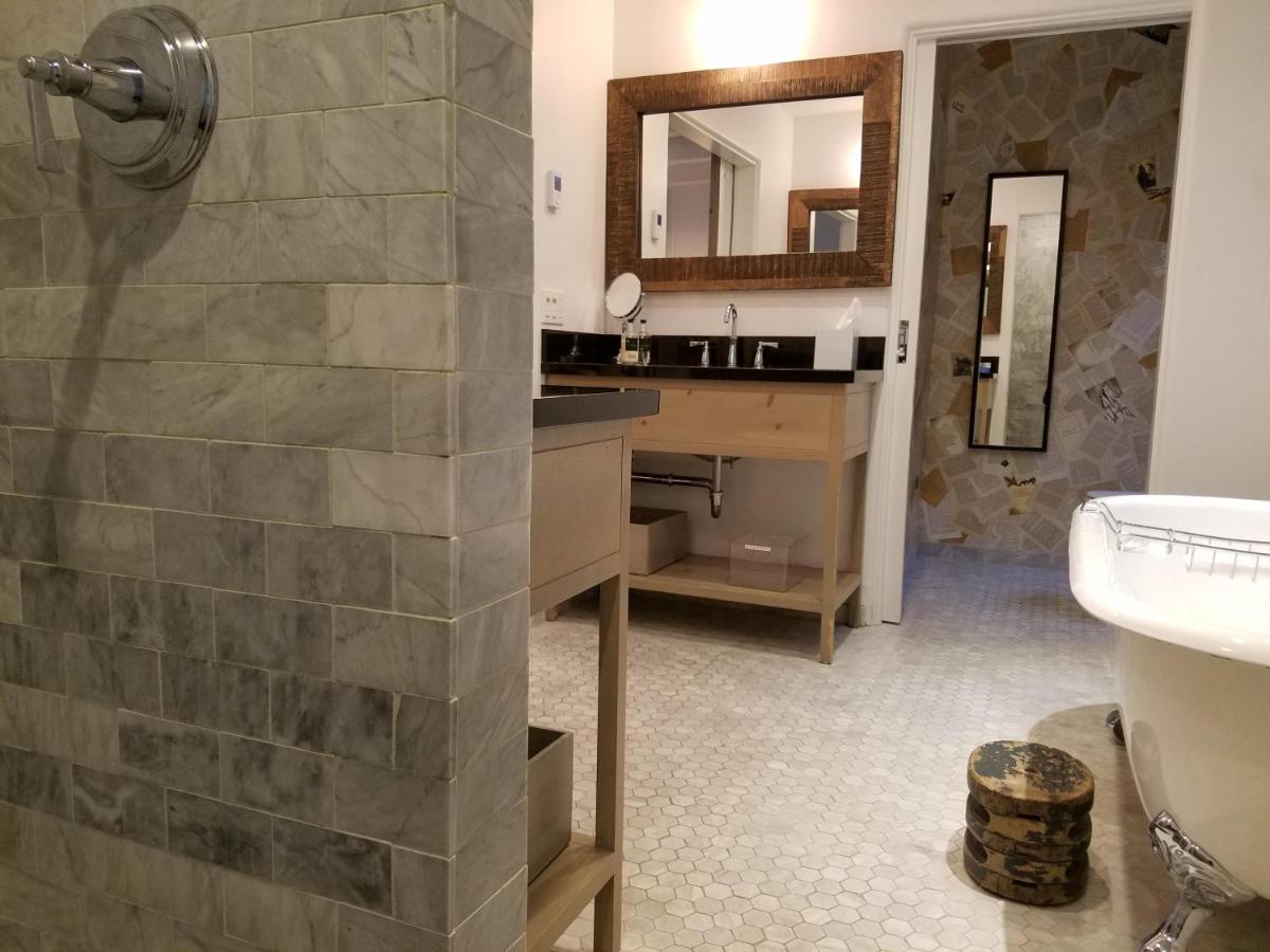  | The Vagabond's House Boutique Inn & Spa Studio