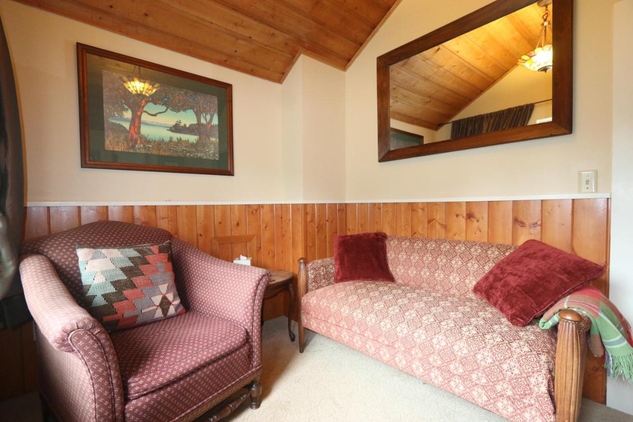 | Kangaroo House Bed & Breakfast