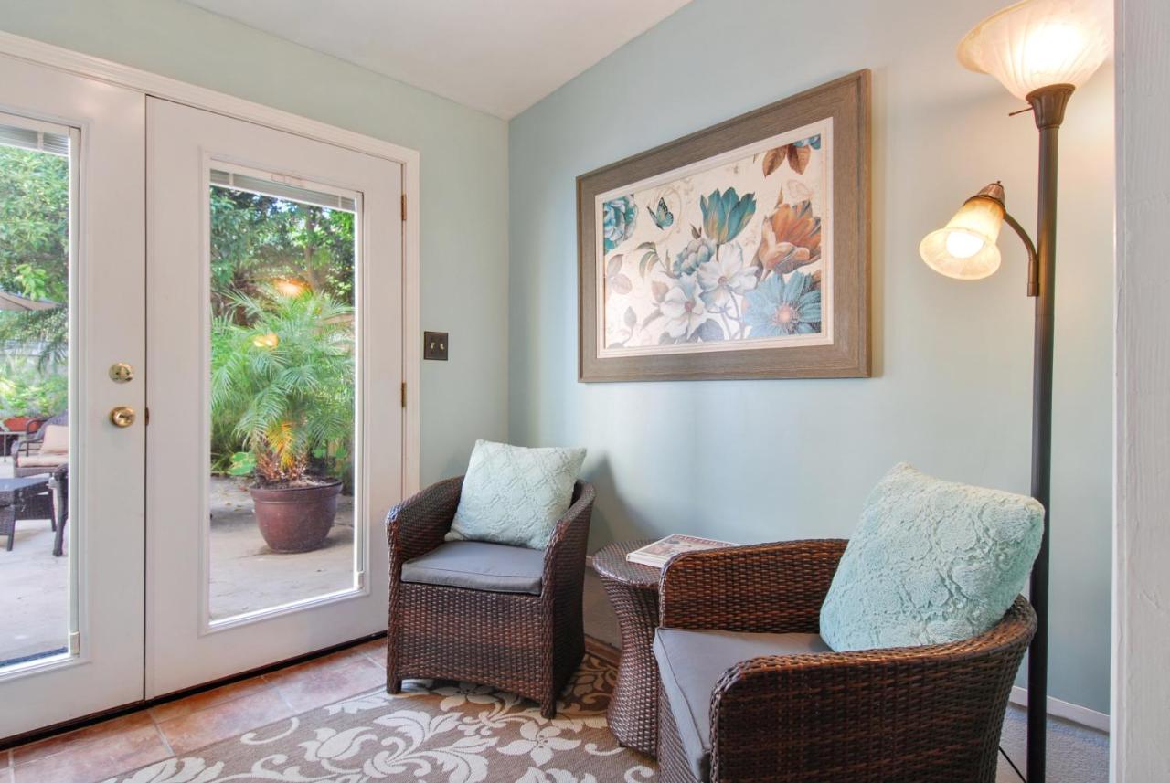 | Auld Sweet Olive Bed and Breakfast