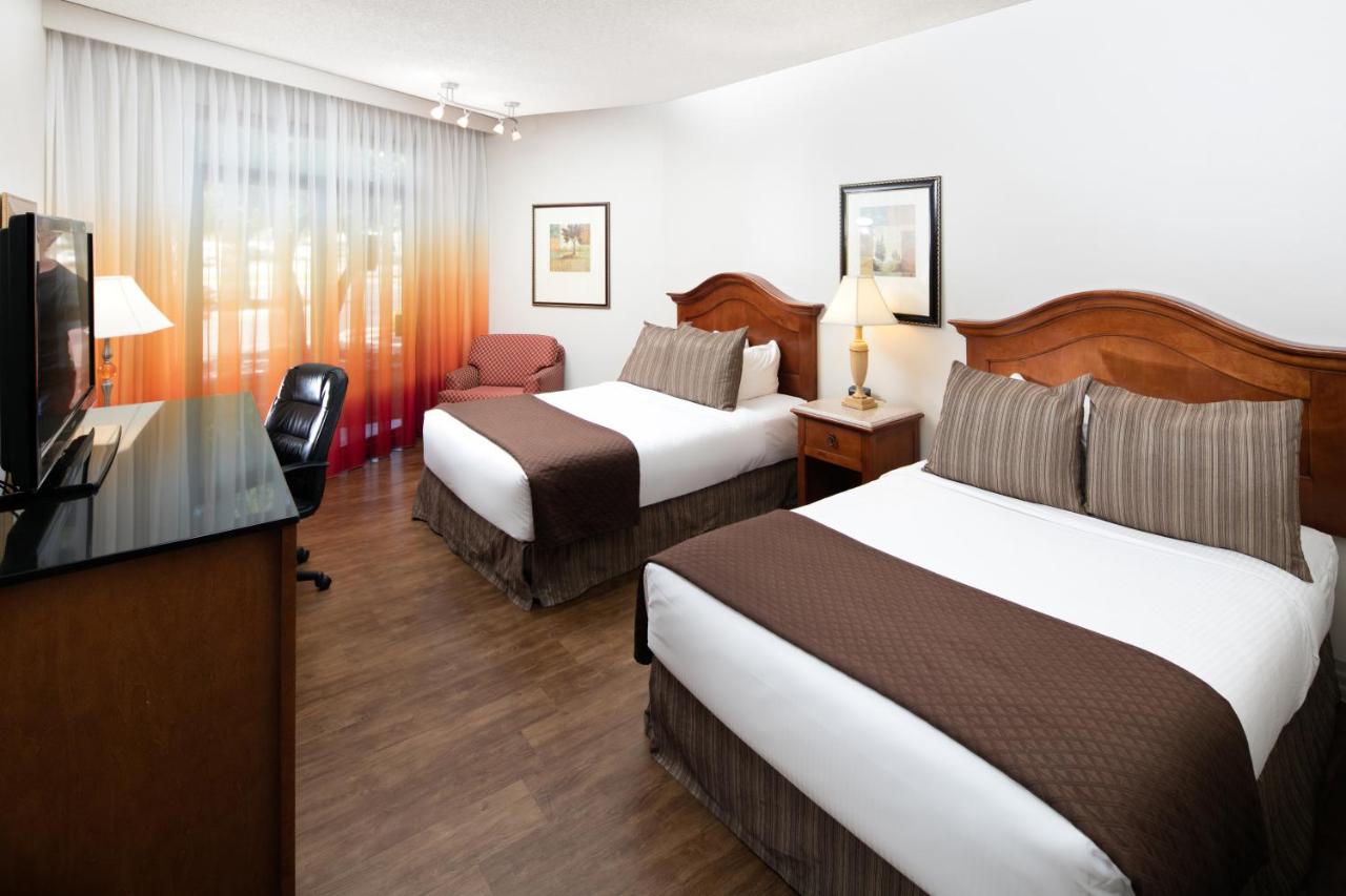 Double Room with Pool View at Red Lion Hotel Boise Downtowner