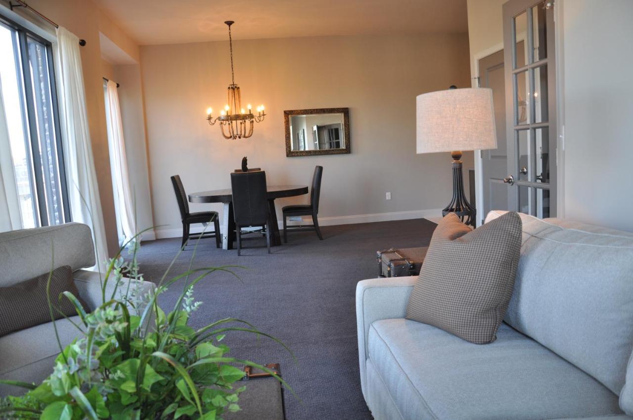  | Kentucky Grand Hotel & Spa