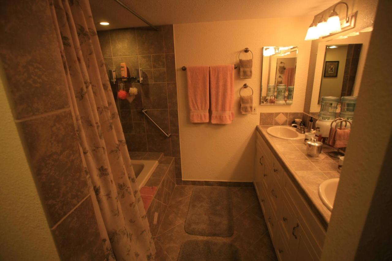  | Black Bear Inn