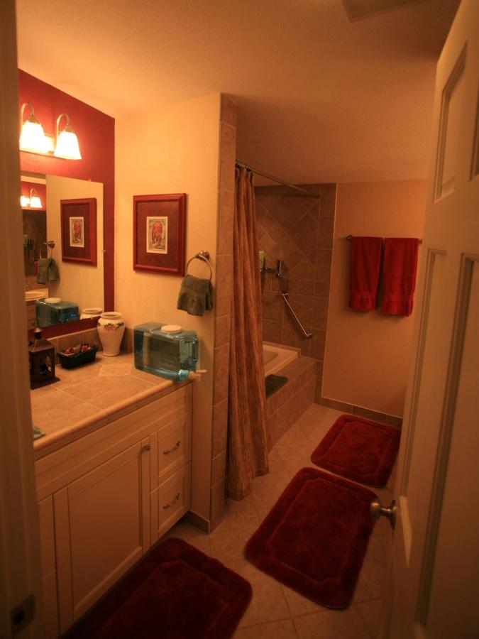  | Black Bear Inn
