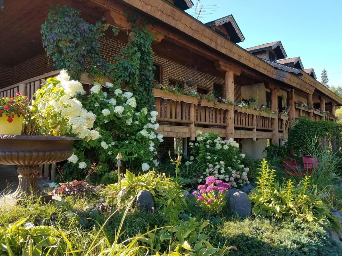 | Lenroot Lodge