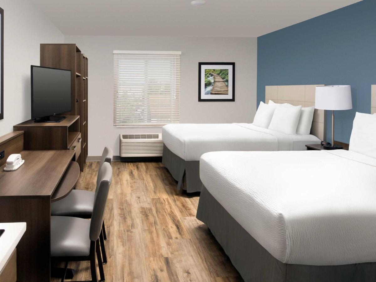 Standard Double Room at WoodSpring Suites South Plainfield