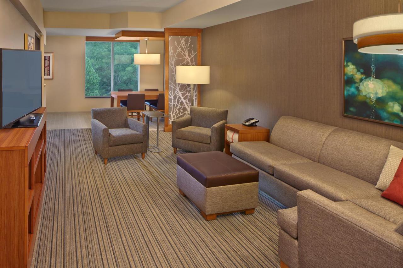 | Hyatt Place Chapel Hill