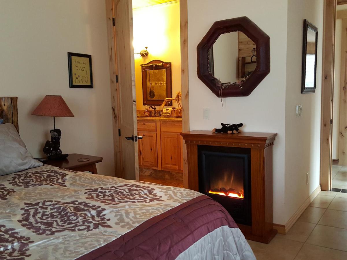 | Elktrace Bed and Breakfast