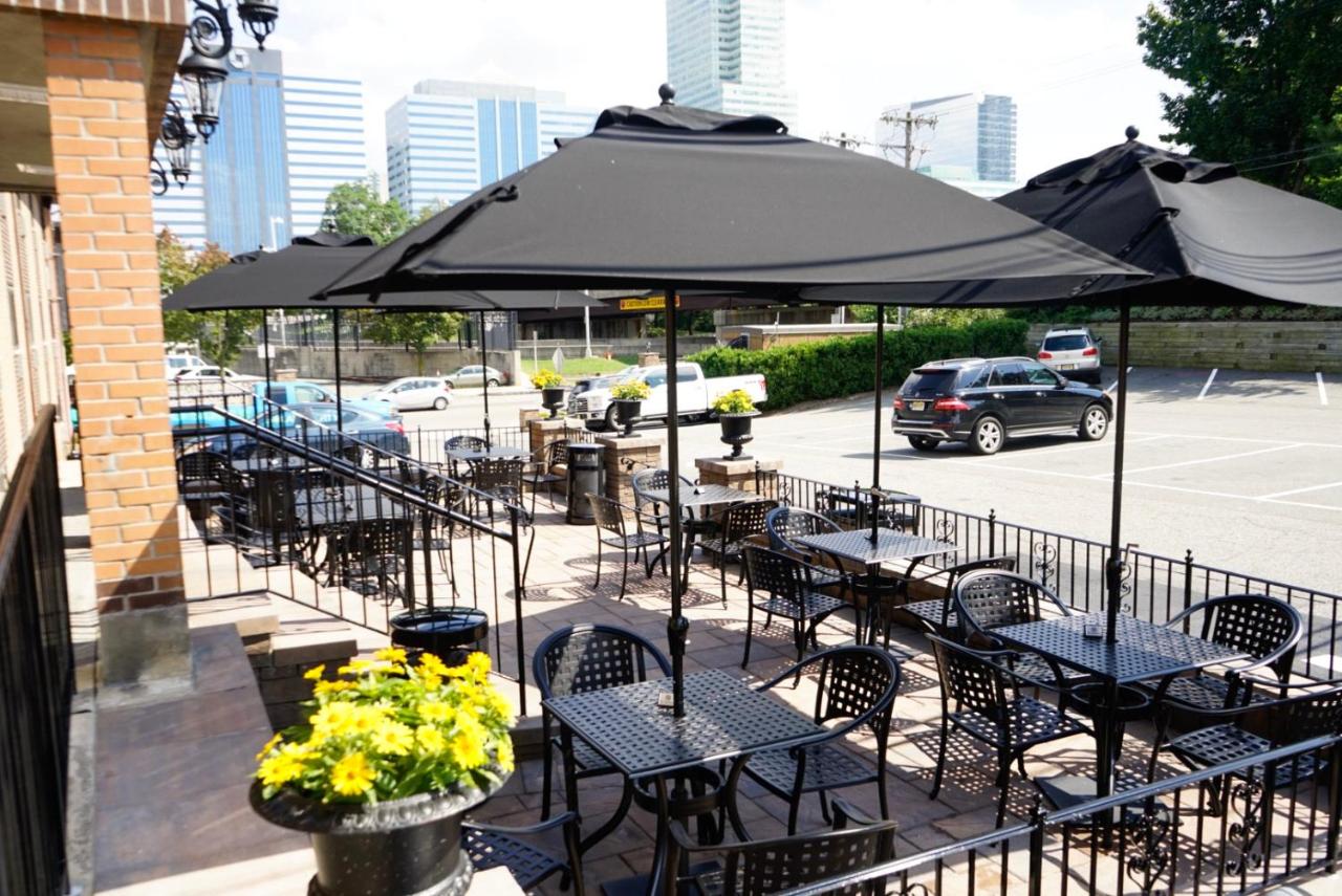 | Holland Hotel Free Parking Jersey City