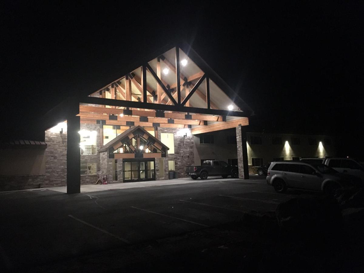| Canyon Country Lodge