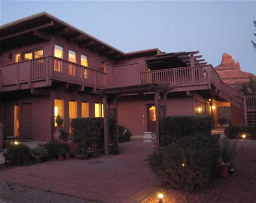  | Sedona Views Bed and Breakfast