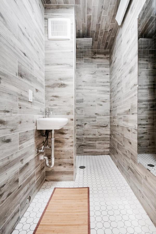 | Ember Hostel