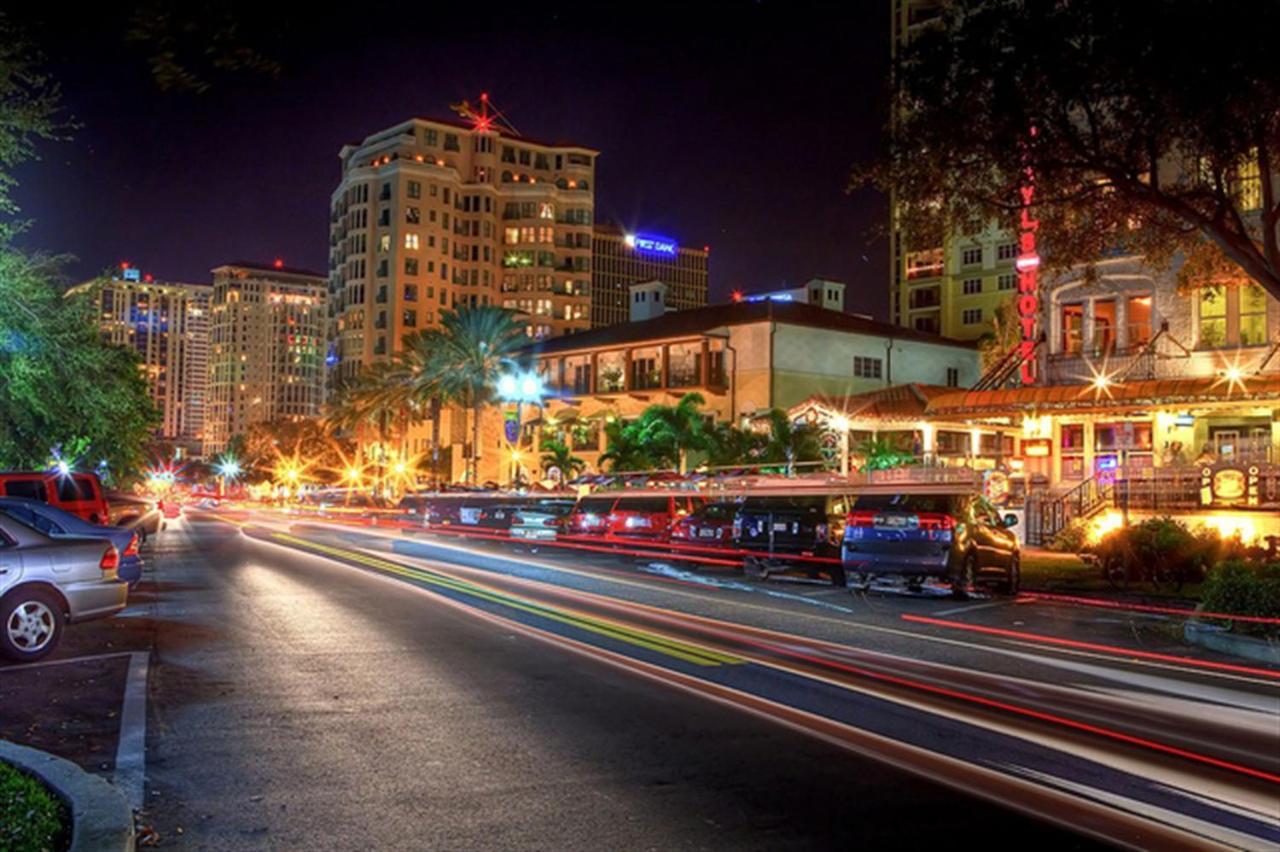 | Hyatt Place St. Petersburg/Downtown