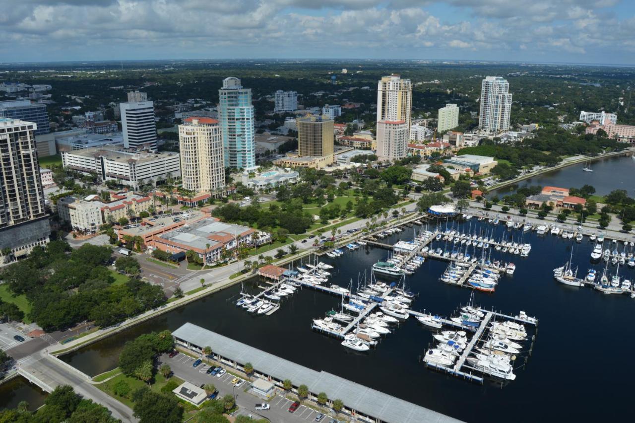 | Hyatt Place St. Petersburg/Downtown