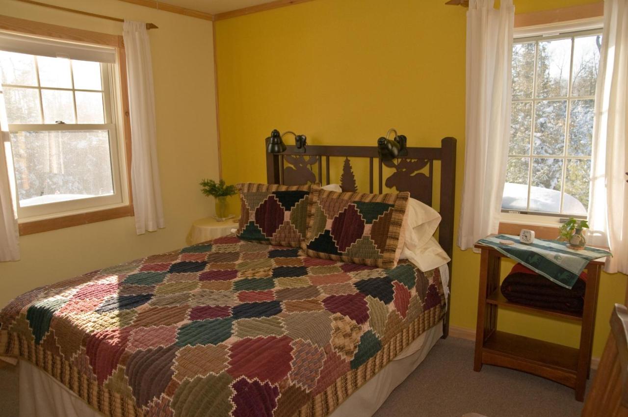 | Poplar Creek Guesthouse