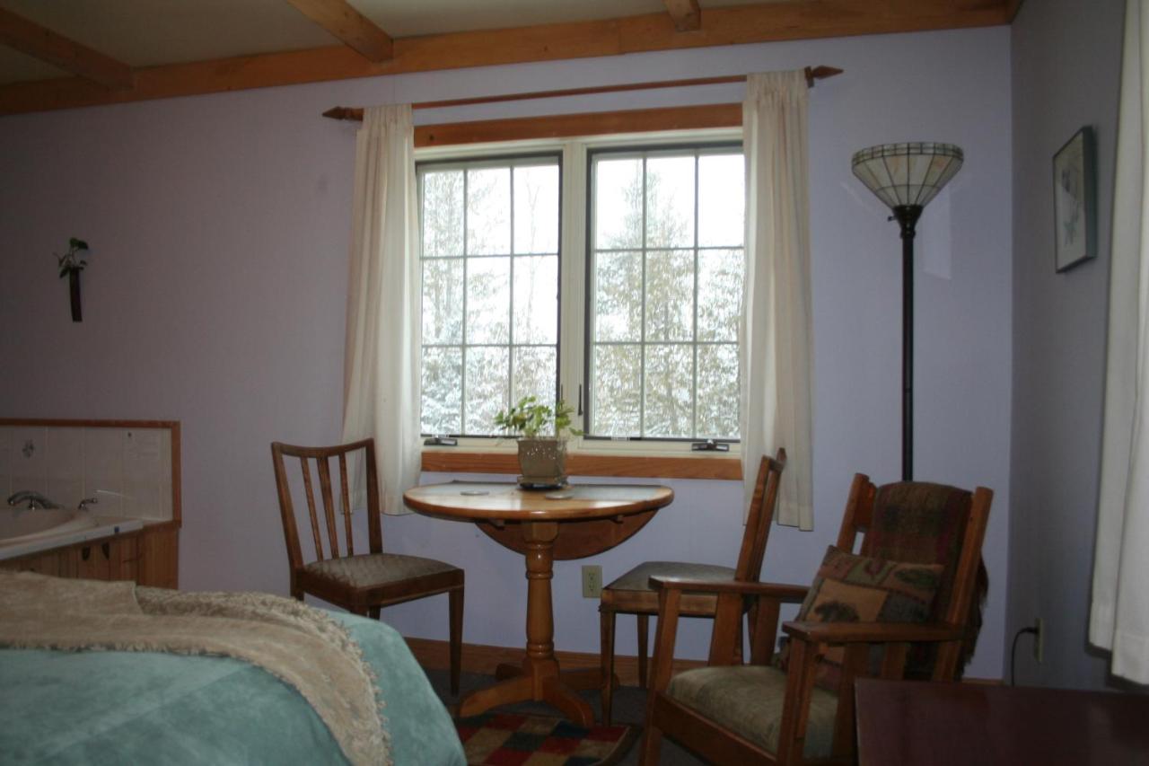 | Poplar Creek Guesthouse
