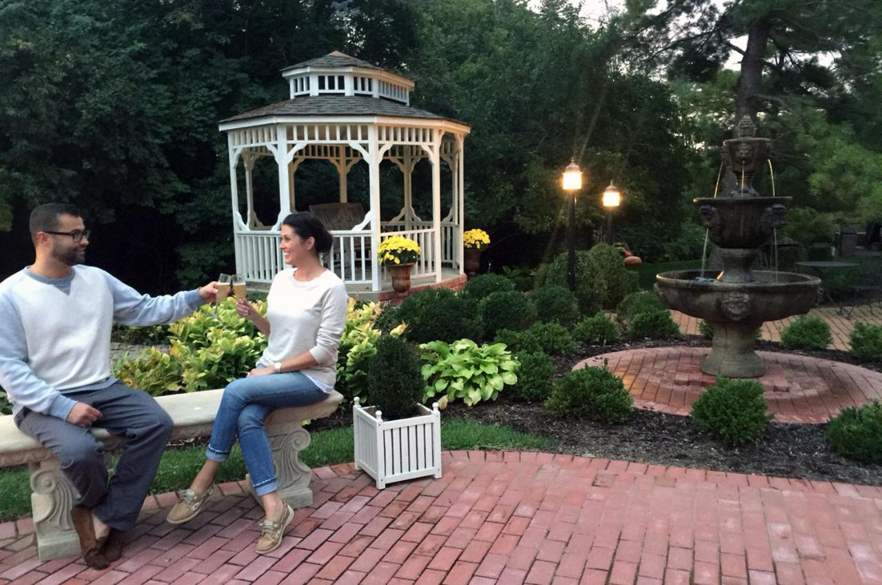 | Kirkwood Inn