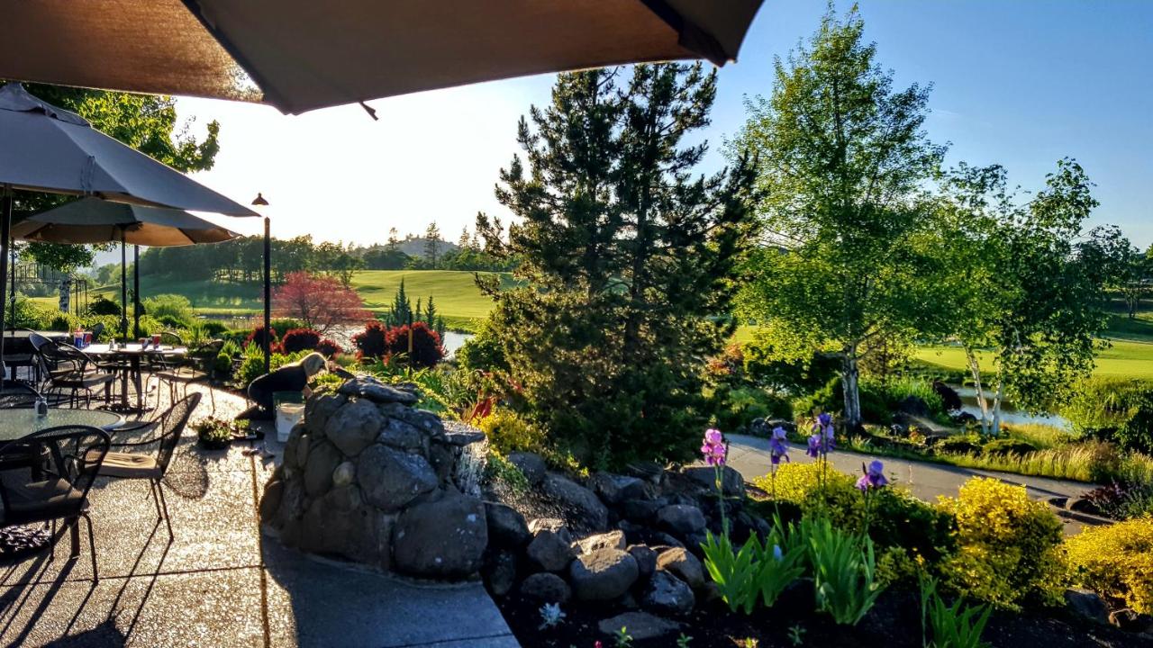 | Resort at Eagle Point Golf Club Lodging