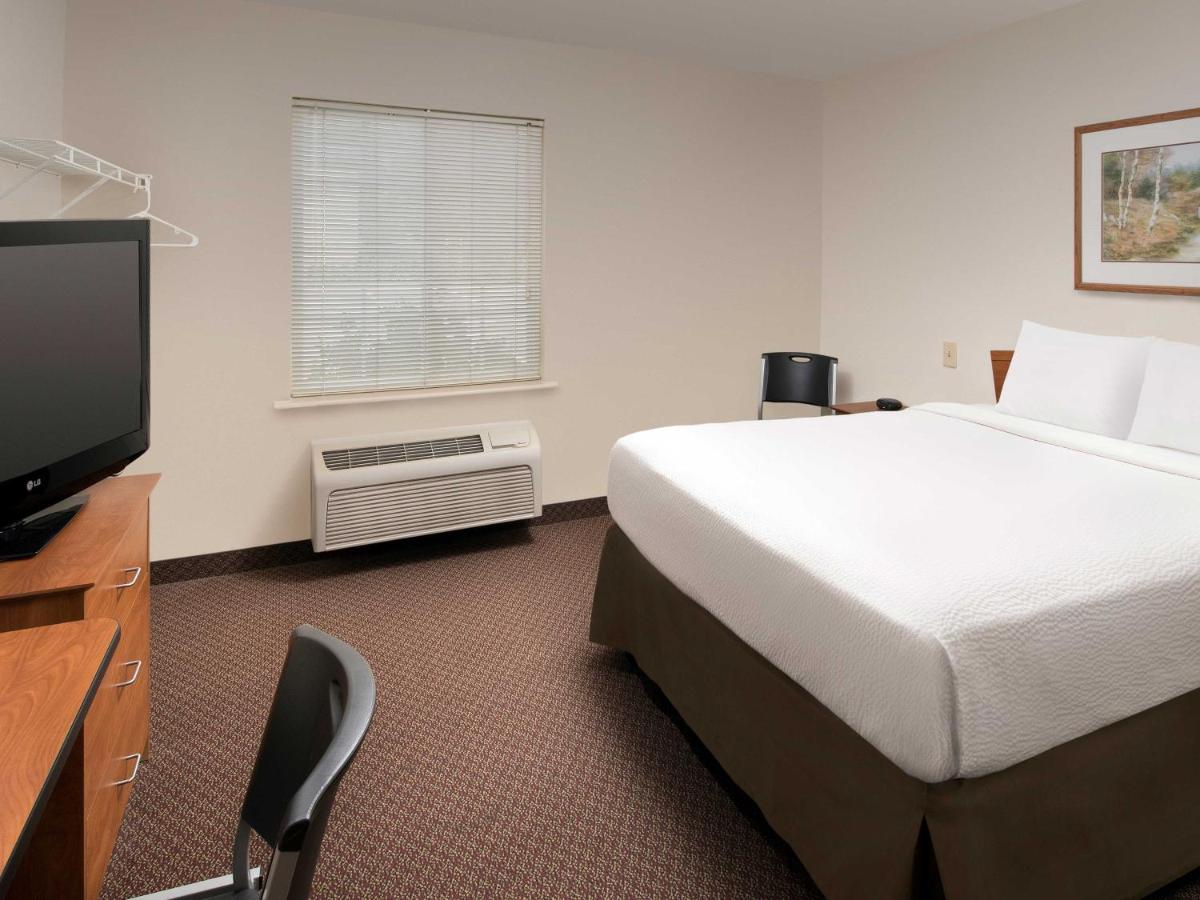 Standard Double Room - Non-Smoking at Extended Stay America Select Suites Gainesville