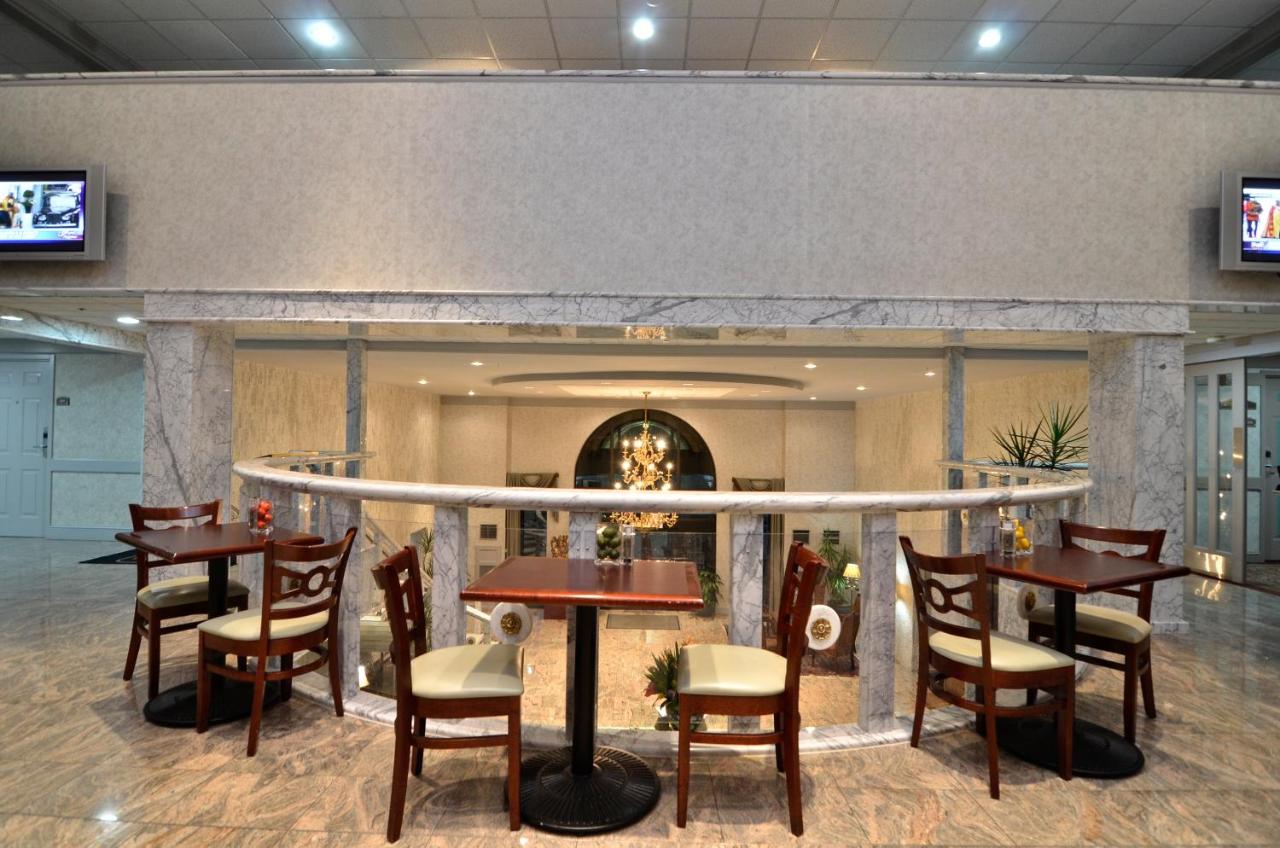| Best Western Plus Concordville Hotel