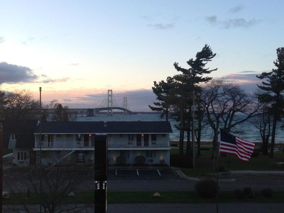 Queen Room with Two Queen Beds and Bridge View at Super 8 by Wyndham Bridgeview of Mackinaw City