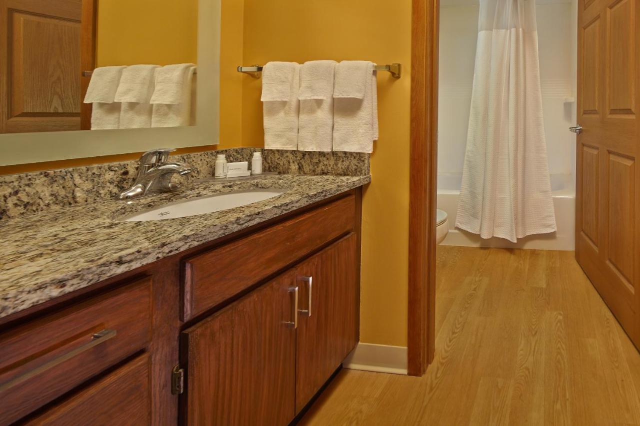 | Residences at Tewksbury