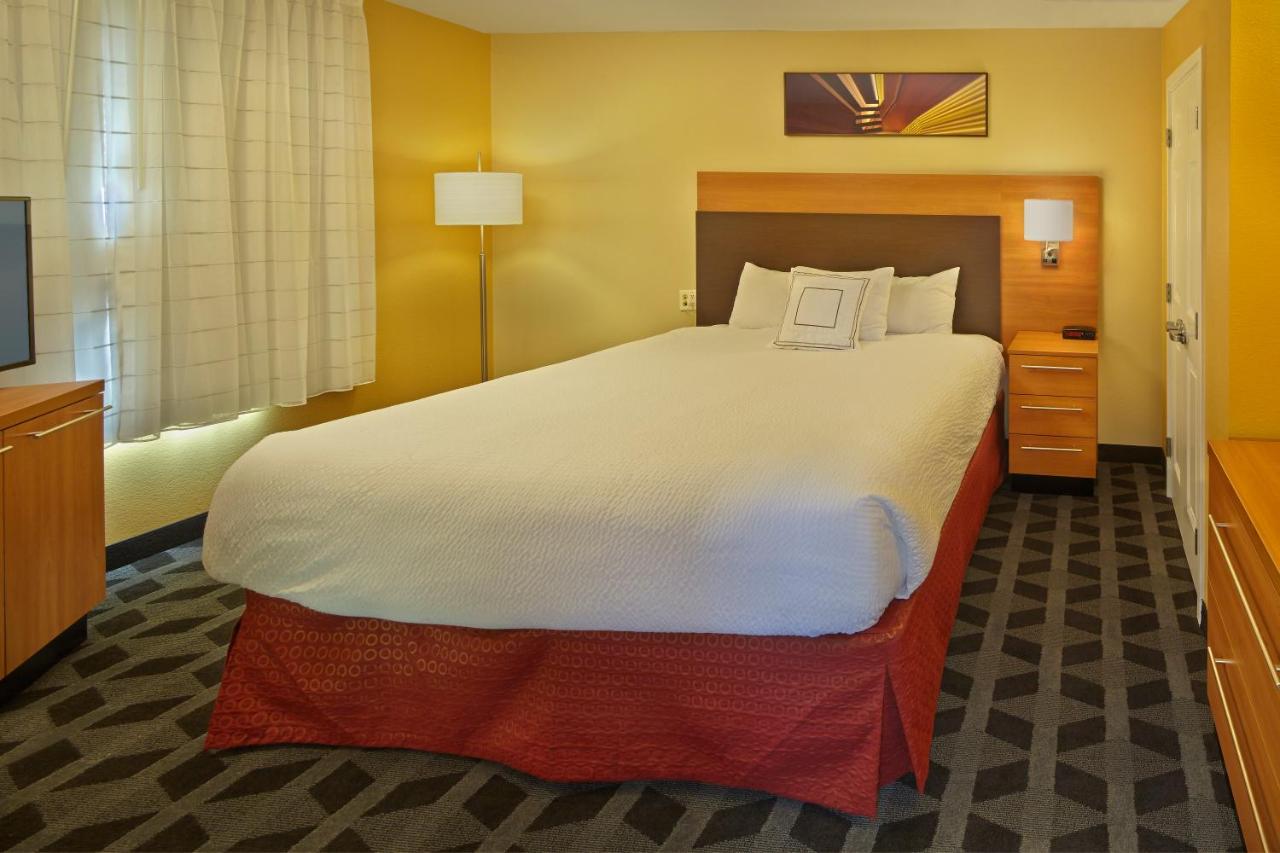 | Residences at Tewksbury
