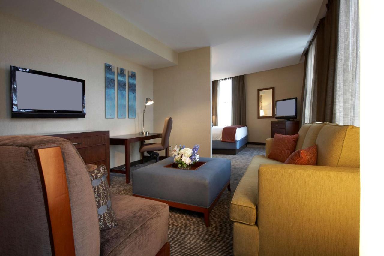 | Hyatt Regency Buffalo