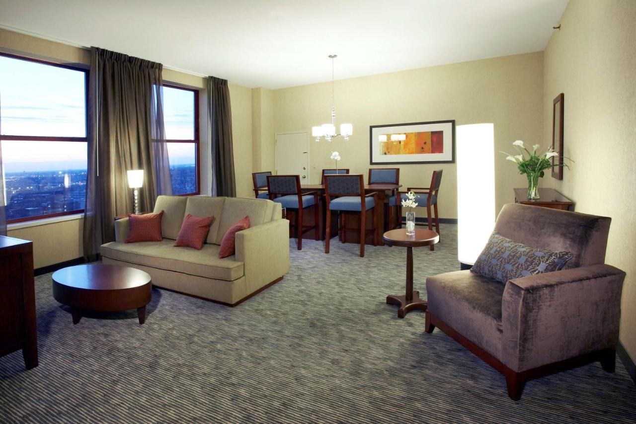 | Hyatt Regency Buffalo