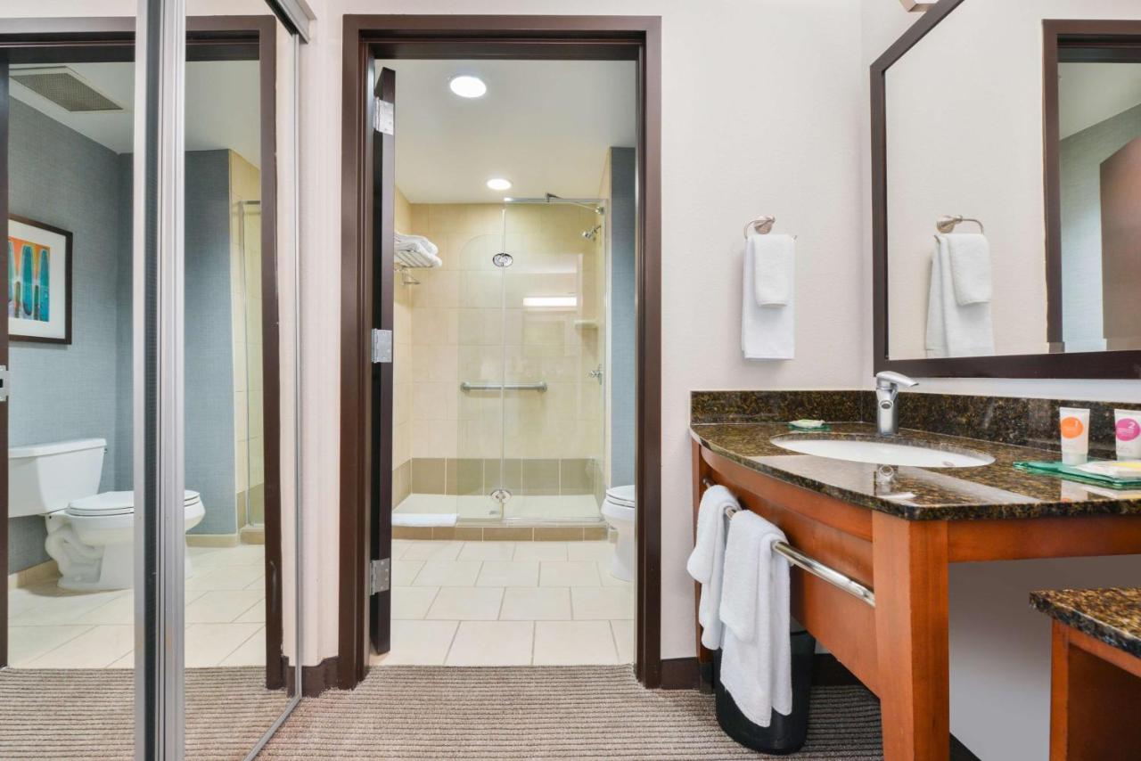 ADA 2 QUEEN SHWR at Hyatt Place Chesapeake