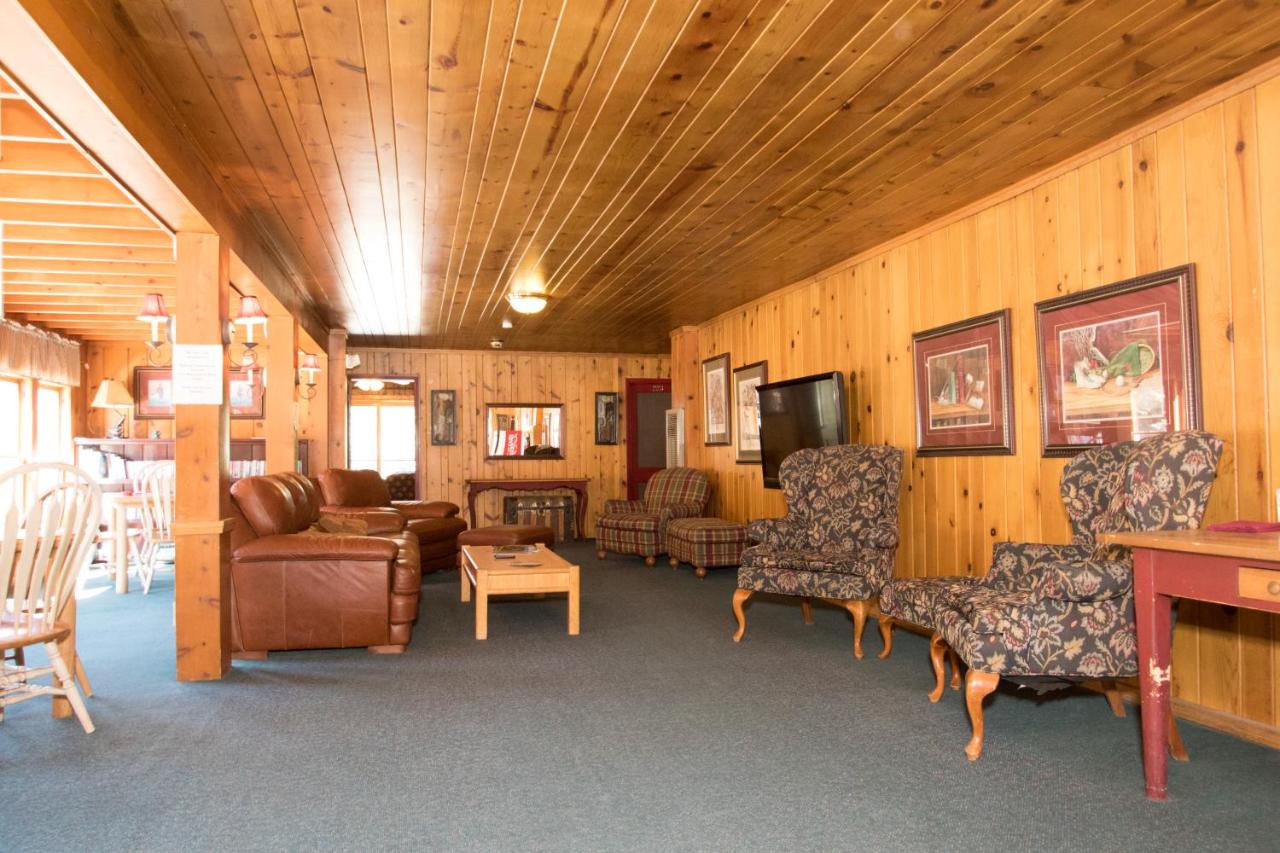  | The Lodge at Red River