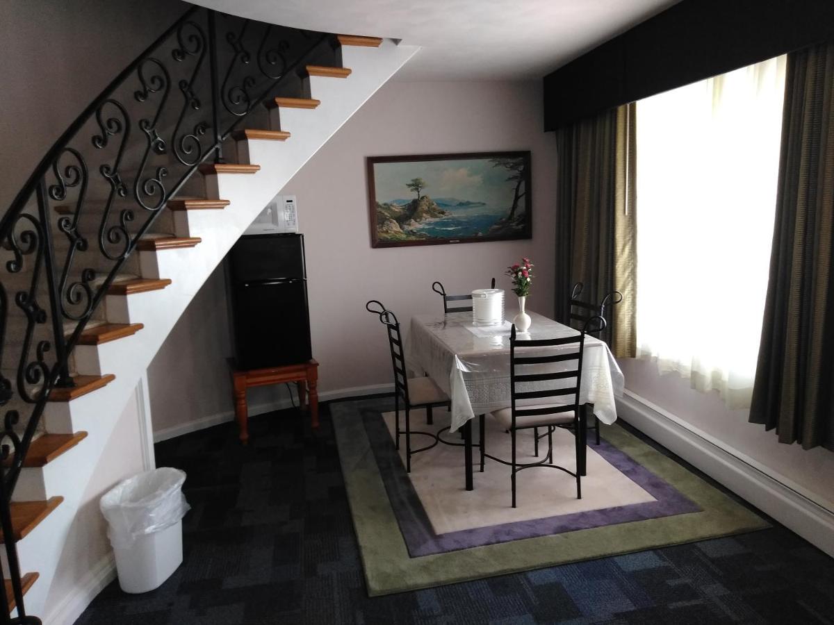 | The Cardinal Inn