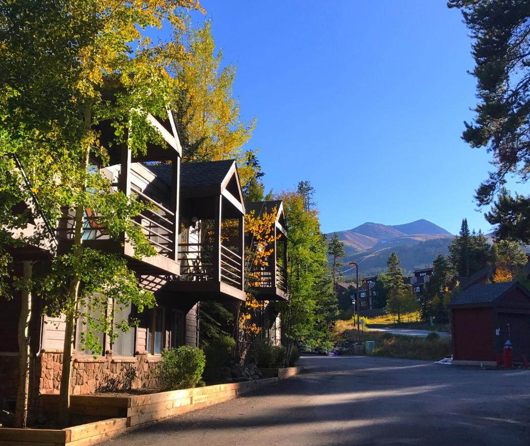 | Breck Creekside at Wildwood Suites