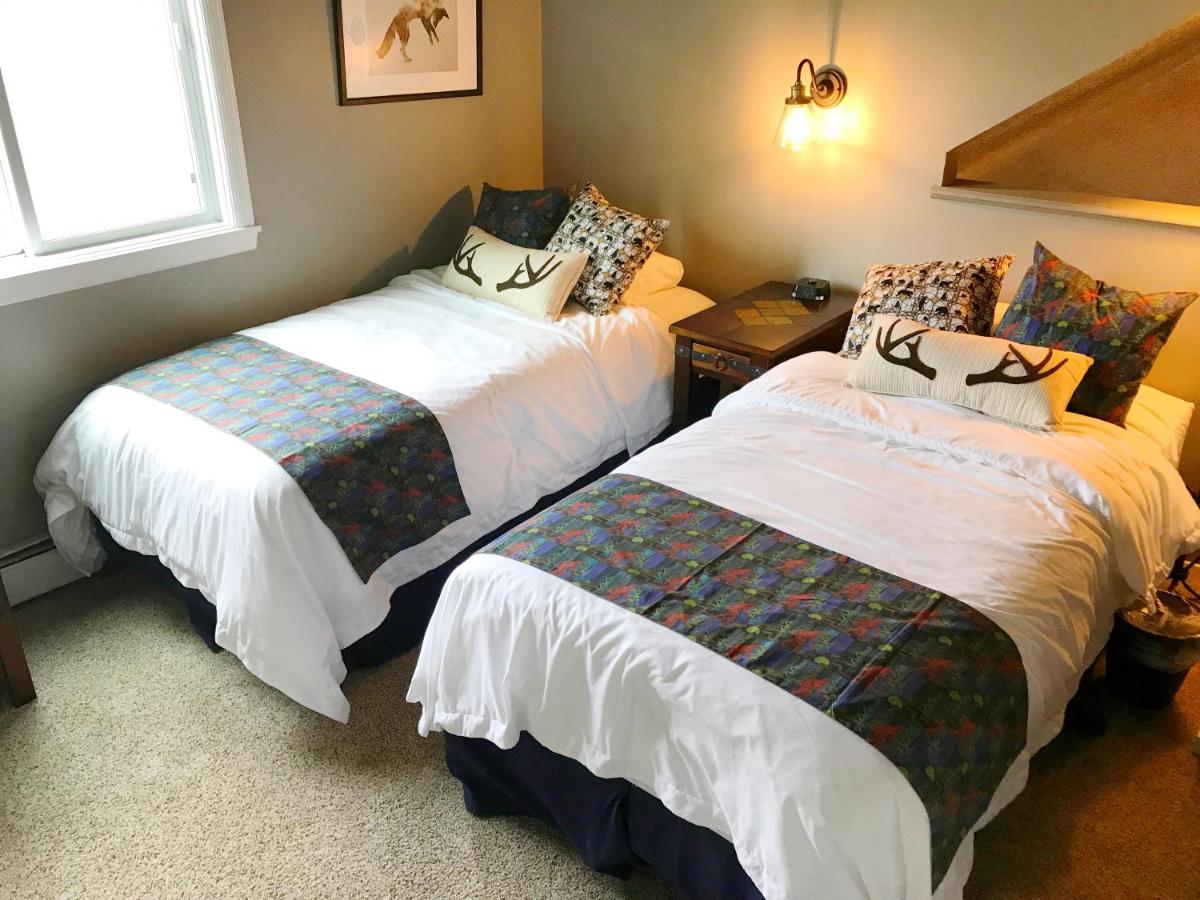 | Breck Creekside at Wildwood Suites