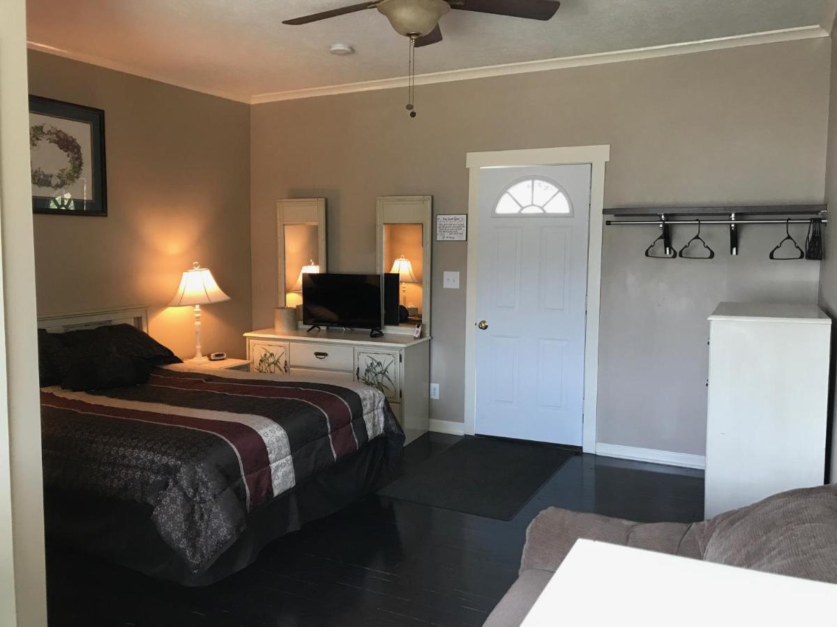  | Beachcomber Inn