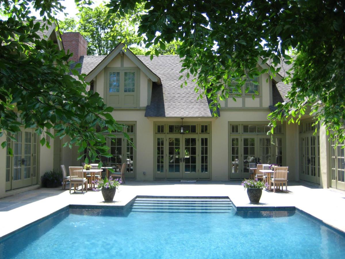| The Baker House 1650