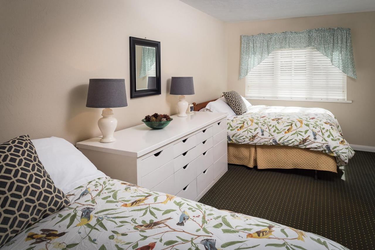 | Trinidad Inn