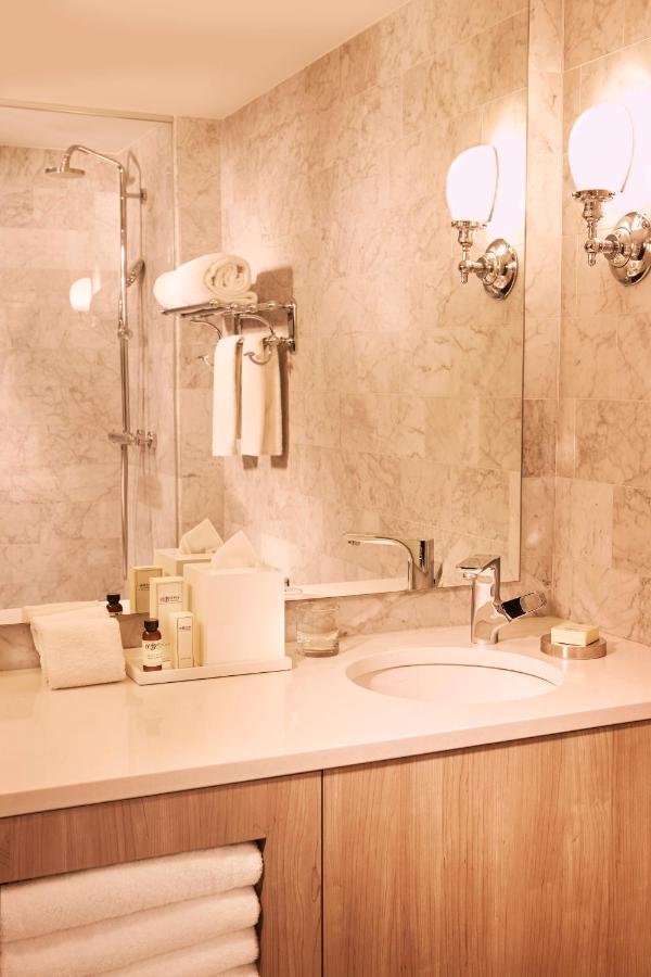  | The Tillary Hotel Brooklyn