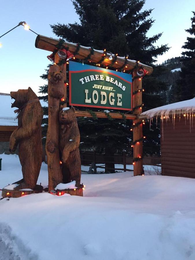  | Three Bears Lodge