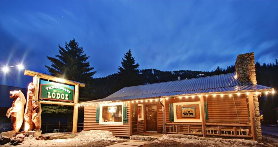 | Three Bears Lodge