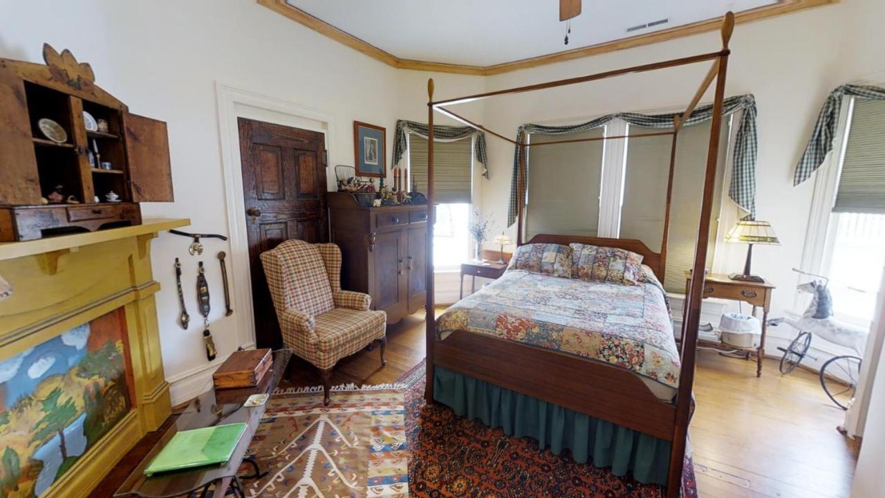  | Hanna House Bed & Breakfast