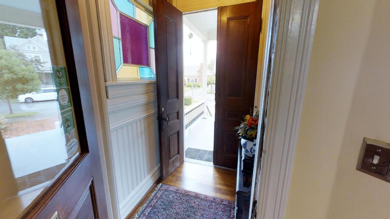 | Hanna House Bed & Breakfast