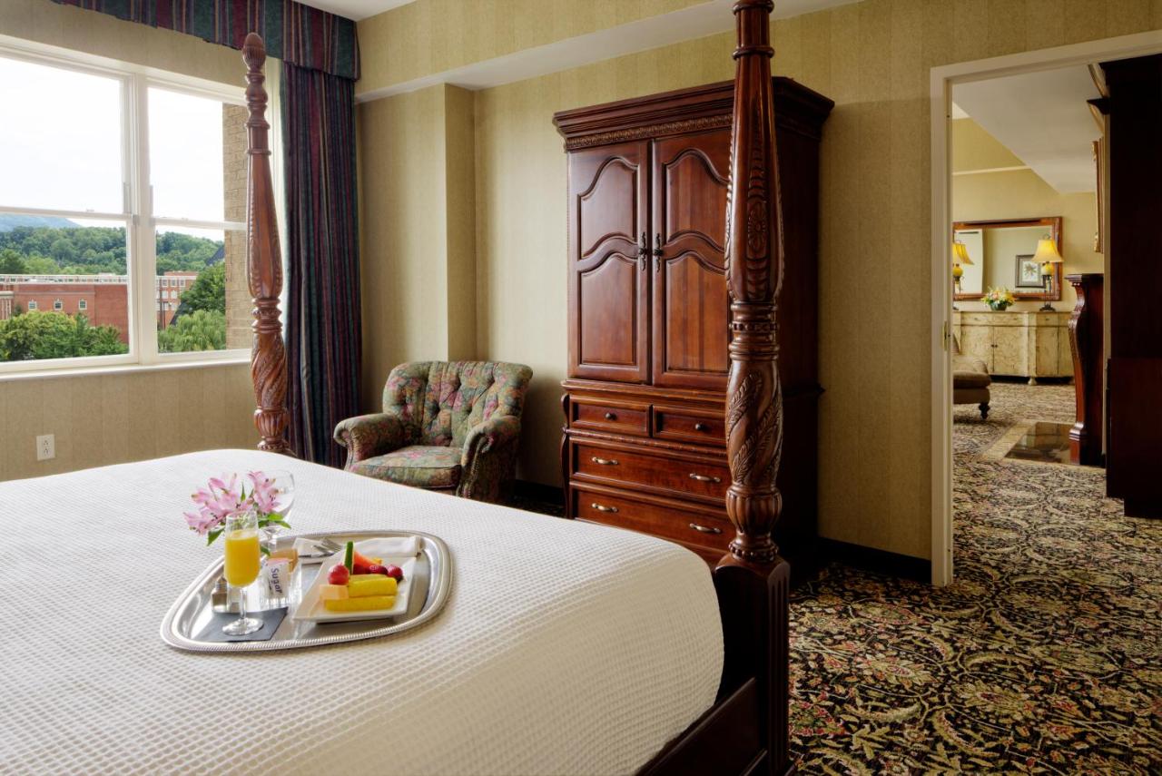  | Carnegie Hotel & Spa
