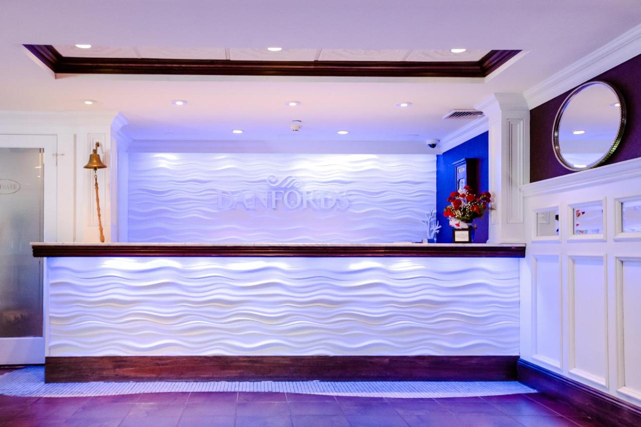 | Danfords Hotel & Marina